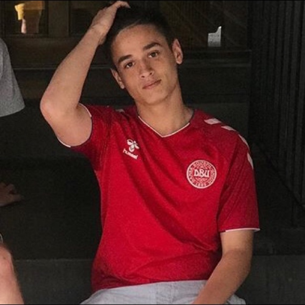 Meet your Posher, Keegan